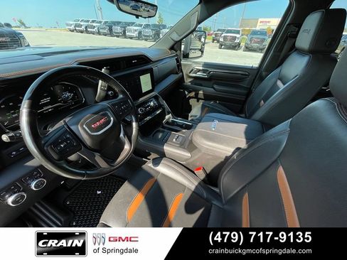 Used 2025 GMC Sierra 2500 AT4 w/ AT4 Premium Plus Package AWD/4WD image 10