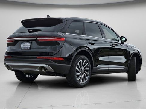 Used 2024 Lincoln Corsair Reserve w/ Equipment Group 201A image 20