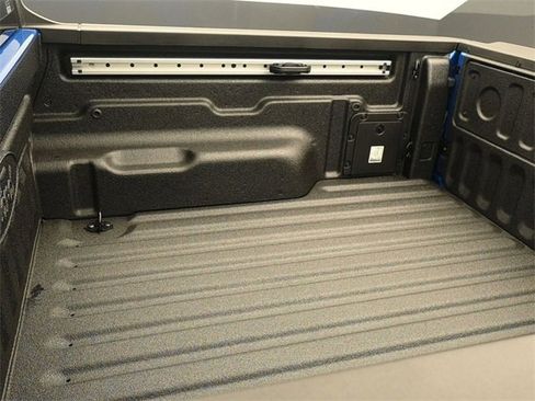 New 2025 Ford Maverick Lobo image 10