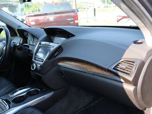 Used 2020 Acura MDX w/ Technology Package AWD/4WD image 9