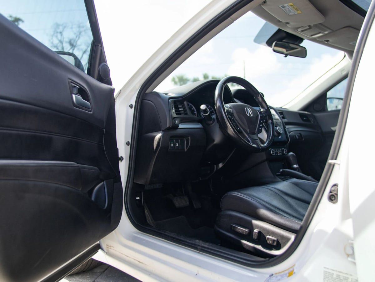 Used 2020 Acura ILX FWD image 17
