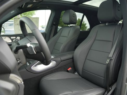 New 2026 Mercedes-Benz GLE 450e 4MATIC image 37