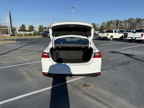 Used 2024 Chevrolet Malibu LT image 7