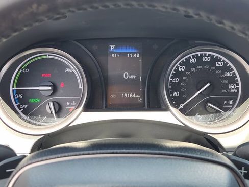 Used 2024 Toyota Camry SE FWD image 11
