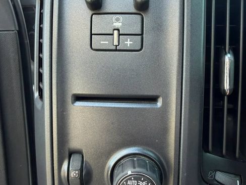 Used 2016 Chevrolet Silverado 2500 W/T w/ WT Convenience Package AWD/4WD image 37