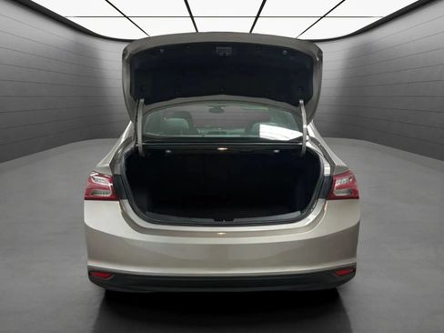 Used 2022 Chevrolet Malibu LT FWD image 20