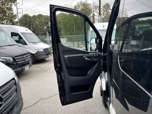 New 2025 Mercedes-Benz Sprinter 3500 image 9