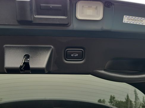 Certified 2024 Hyundai Ioniq 5 SEL RWD image 18
