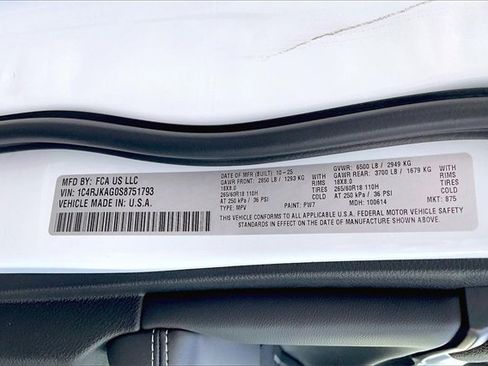 New 2025 Jeep Grand Cherokee L Laredo w/ Luxury Tech Group I image 15