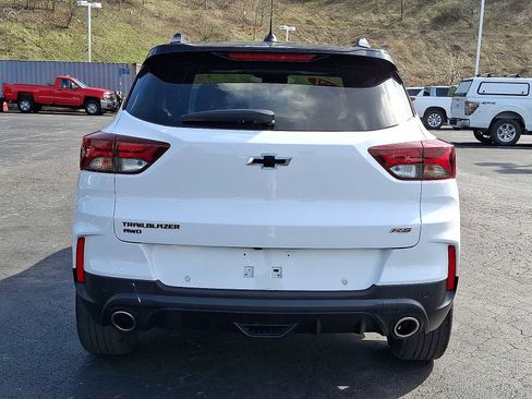 Used 2021 Chevrolet TrailBlazer RS w/ Sun and Liftgate Package image 5