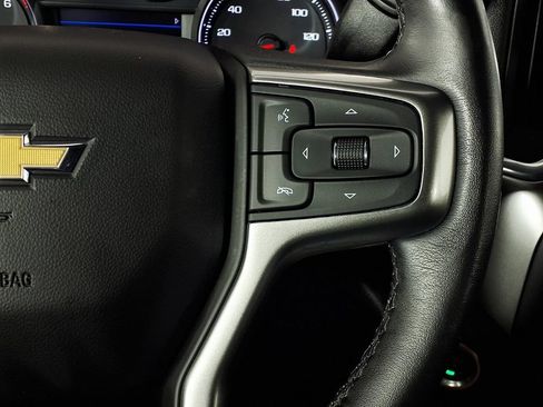 Used 2021 Chevrolet Silverado 1500 LT RWD image 21