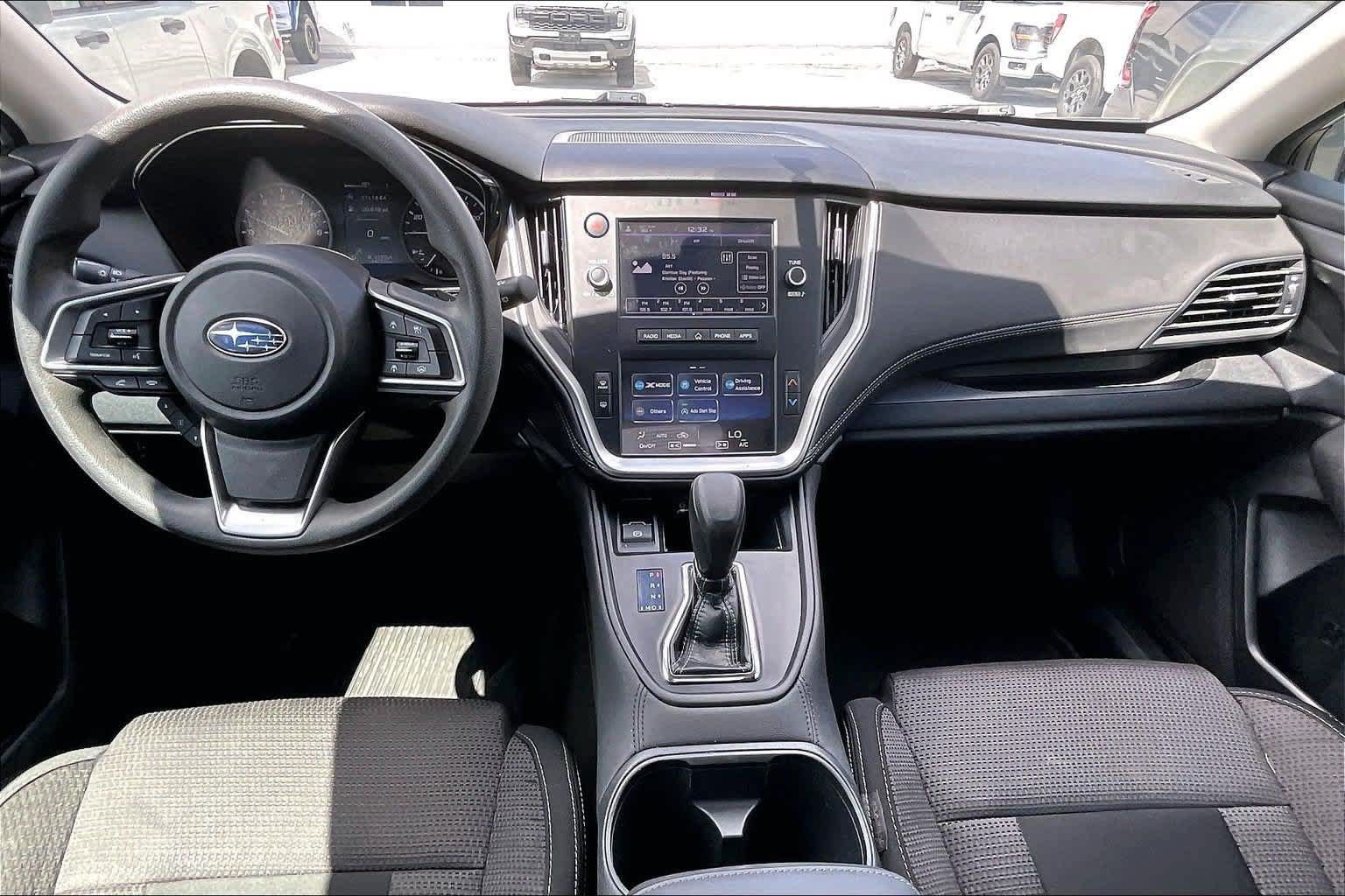 Used 2022 Subaru Outback AWD/4WD image 10