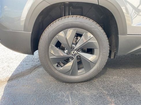 New 2025 Volkswagen Taos S image 20