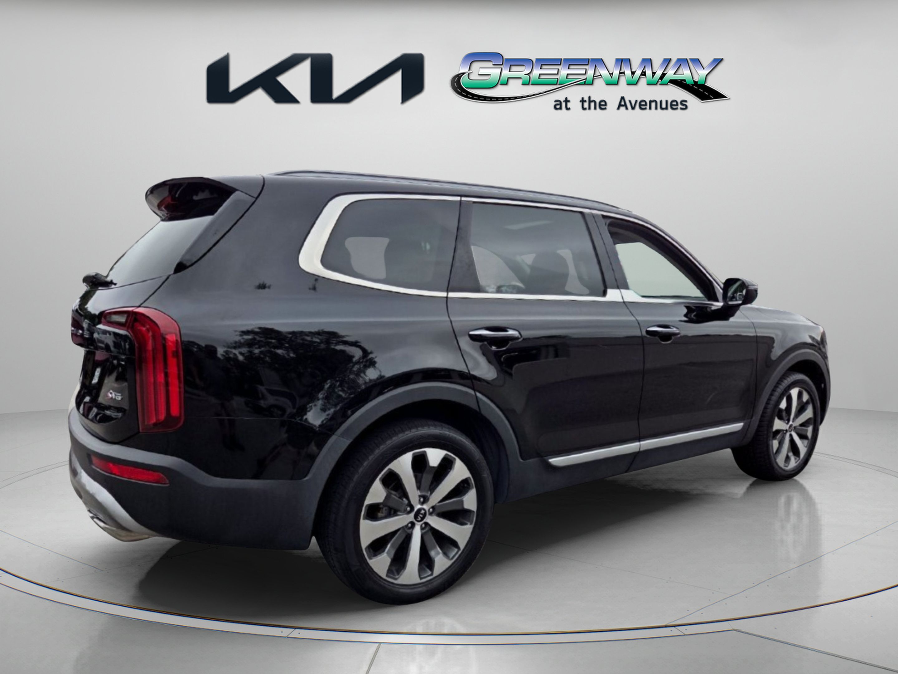 Used 2020 Kia Telluride S FWD image 7