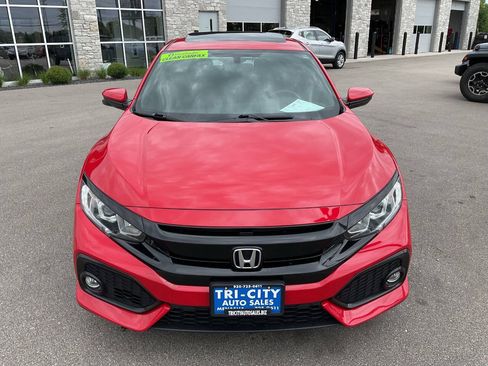 Used 2018 Honda Civic EX image 12