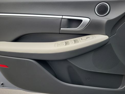 Certified 2025 Hyundai Sonata SEL FWD image 20