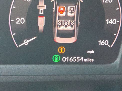 Used 2025 Honda Accord SE image 2