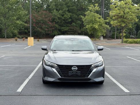 Used 2024 Nissan Sentra S FWD image 2
