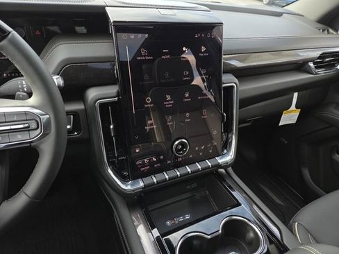 New 2026 GMC Yukon XL Elevation w/ Elevation Premium Package image 43