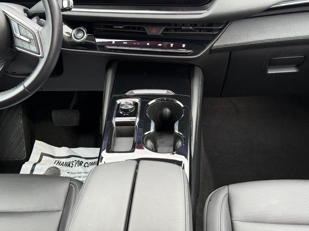 Used 2024 Buick Envision Preferred AWD/4WD image 10