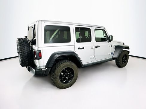 Used 2023 Jeep Wrangler Unlimited w/ 8.4" Radio Group AWD/4WD image 10