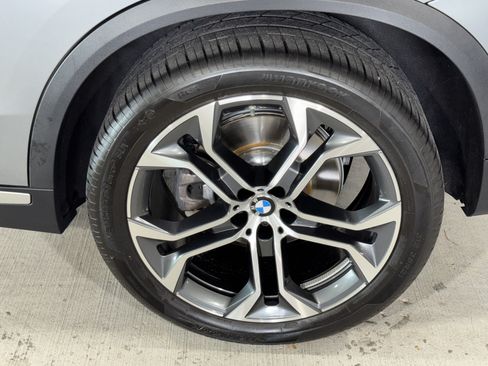 Used 2026 BMW X5 xDrive40i AWD/4WD image 36