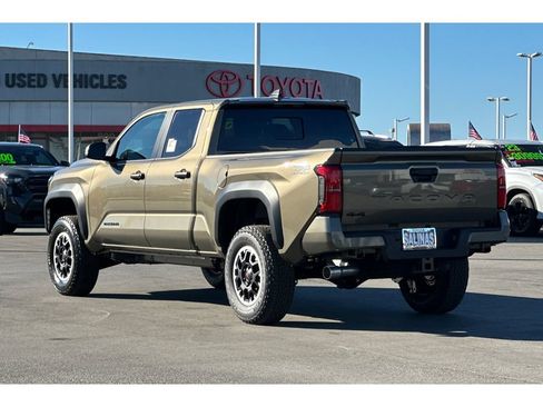 New 2026 Toyota Tacoma TRD Off-Road AWD/4WD image 5