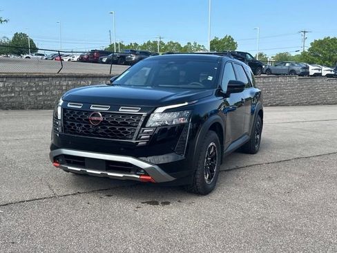 New 2026 Nissan Pathfinder Rock Creek AWD/4WD image 8