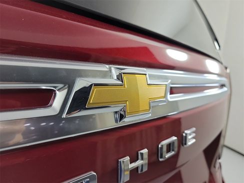 Used 2021 Chevrolet Tahoe High Country w/ Premium Package image 6