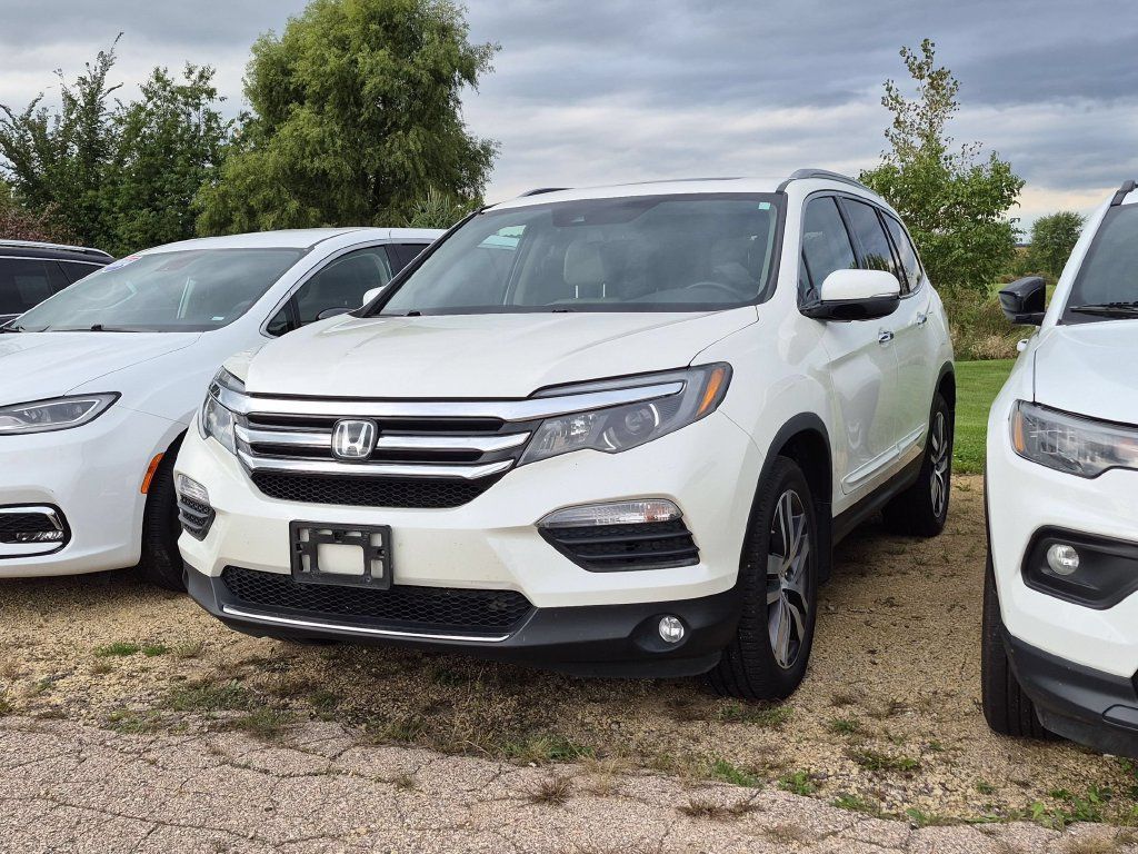 Used 2016 Honda Pilot Touring image 5