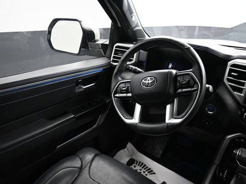 Used 2023 Toyota Sequoia Platinum AWD/4WD image 25