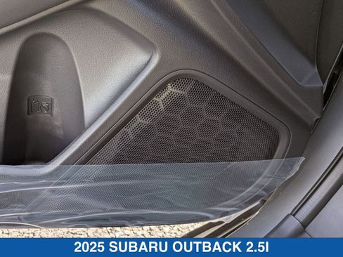 Certified 2025 Subaru Outback image 14