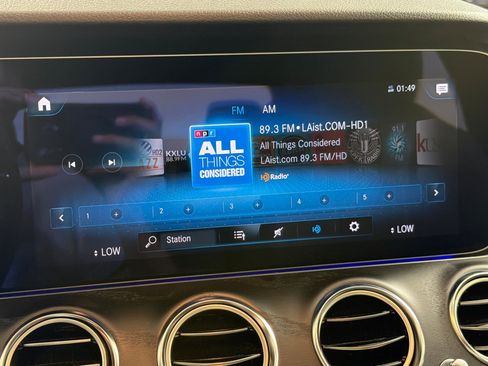 Used 2023 Mercedes-Benz E 350 Sedan image 16