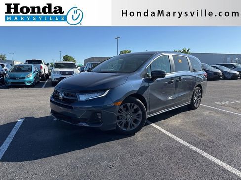 Used 2025 Honda Odyssey Touring image 1
