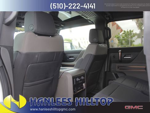 New 2025 GMC Hummer EV 2X w/ Extreme Off-Road Package image 17
