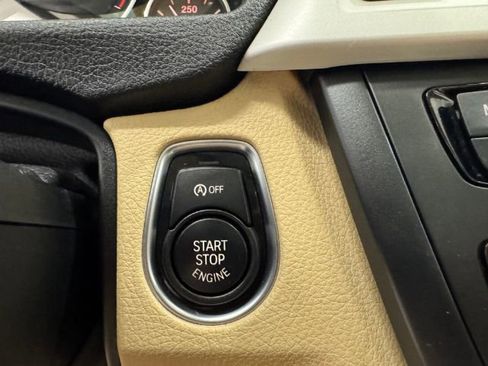 Used 2014 BMW 328i Gran Turismo xDrive image 22