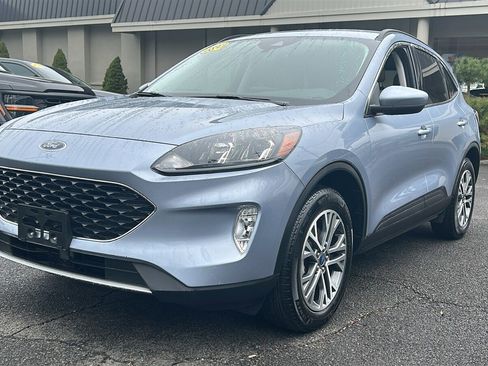 Used 2022 Ford Escape SEL image 3