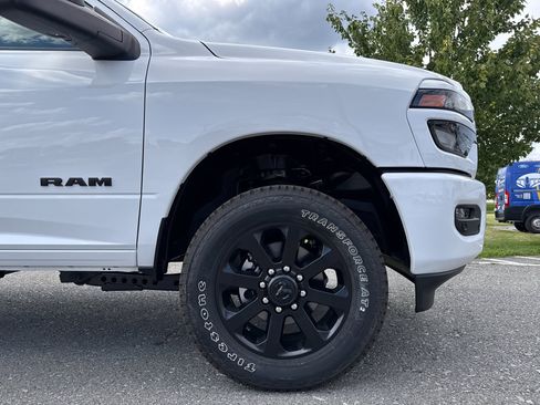 New 2026 RAM 3500 Big Horn AWD/4WD image 21