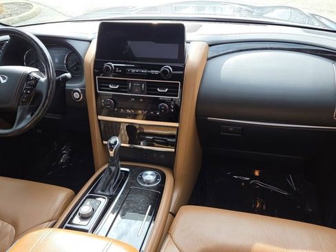 Used 2022 INFINITI QX80 Sensory w/ All-Season Package image 32