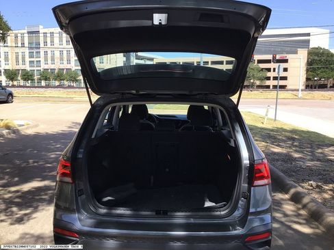 Used 2022 Volkswagen Taos S FWD image 10