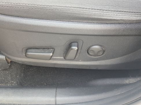 Used 2020 Hyundai Santa Fe SEL image 12