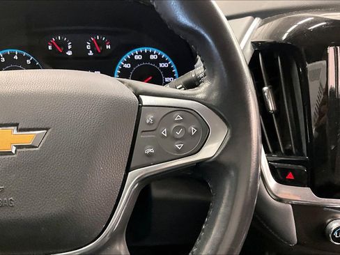 Used 2021 Chevrolet Traverse LT w/ LPO, Cargo Package AWD/4WD image 18