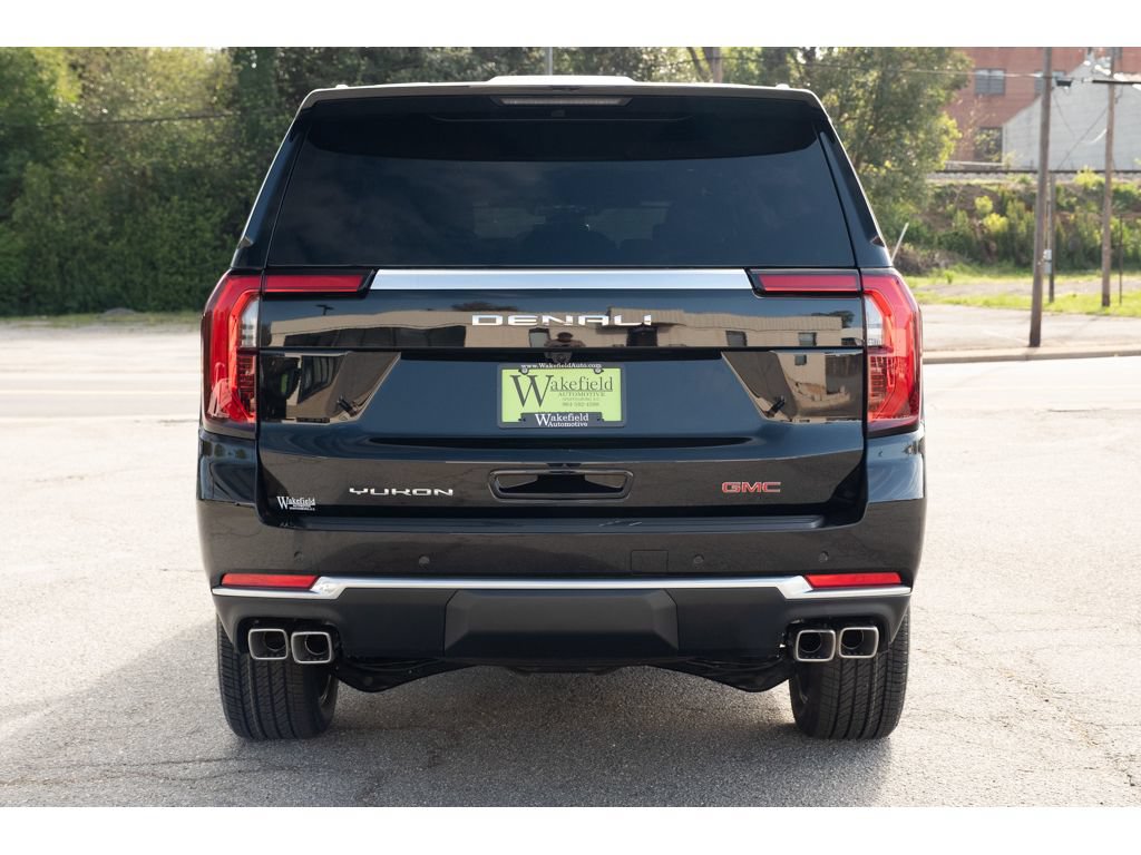 New 2026 GMC Yukon XL Denali w/ Sun & Power Step Package AWD/4WD image 7