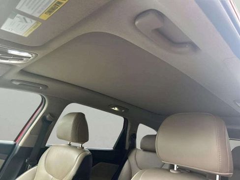 Used 2020 Hyundai Santa Fe SEL AWD/4WD image 14