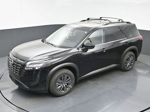 New 2026 Nissan Pathfinder SV w/ SV Premium Package FWD image 28