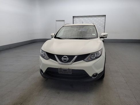 Used 2017 Nissan Rogue Sport SV w/ SV Premium Package image 15