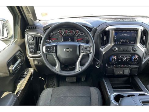 Used 2022 Chevrolet Silverado 1500 LT Trail Boss w/ Safety Package image 6