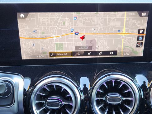 Used 2023 Mercedes-Benz EQB 300 300 image 18