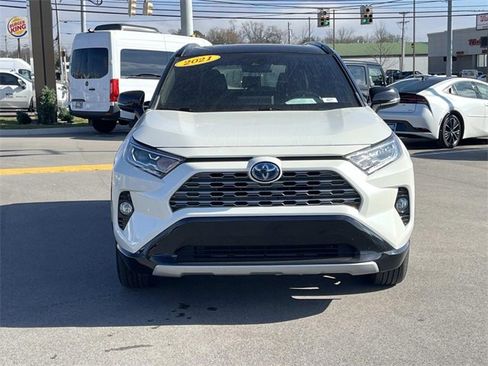 Used 2021 Toyota RAV4 XSE image 2