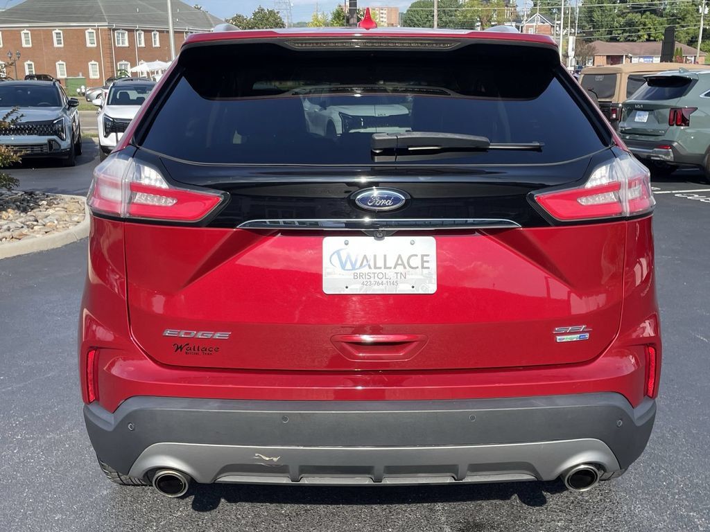 Used 2020 Ford Edge SEL w/ Convenience Package AWD/4WD image 5